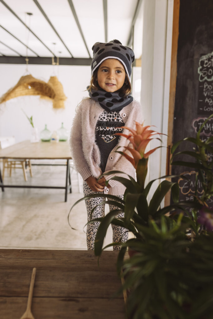 Niña con conjunto Boboli